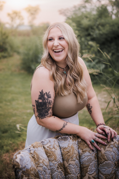 Hair Salon Stylist Mackie